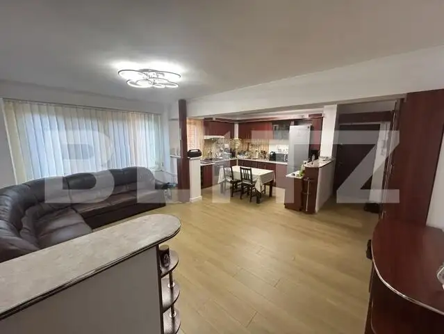 Apartament 4 camere, 87 mp, zona Stefan cel Mare