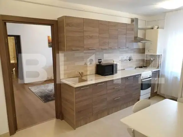 Apartament cu 2 camere, 46 mp, semidecomandat, modern, zona aleea Godeanu