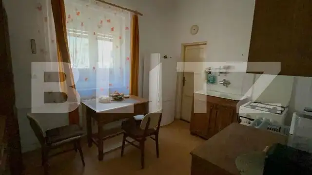 Apartament de vanzare, 2 camere, zona Dacia