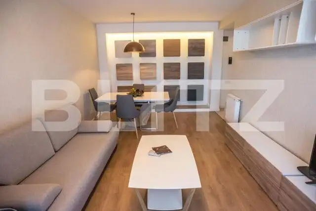 Apartament de lux, 55 mp, garaj, cheltuieli incluse, zona Calea Turzii