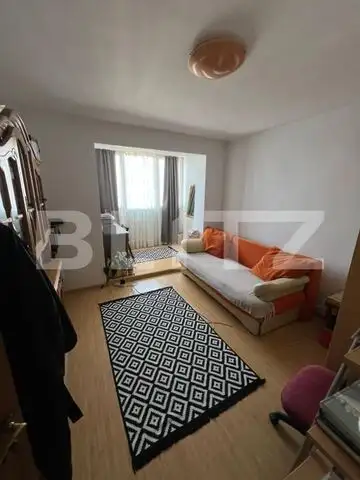 Oportunitate! Apartament 2 camere decomandate, etaj intermediar, zona Campului