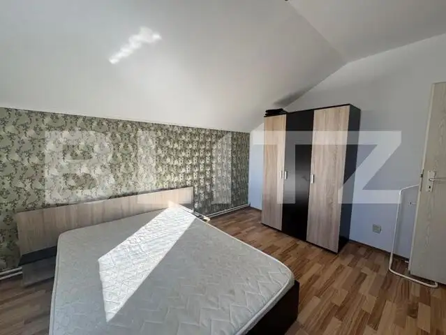 Apartament 3 camere, 75 mp, semi-decomandat, zona Tilisca