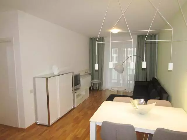 Apartament 2 camere, 55 mp, mobilat modern, imobil nou, parcare, zona Platinia