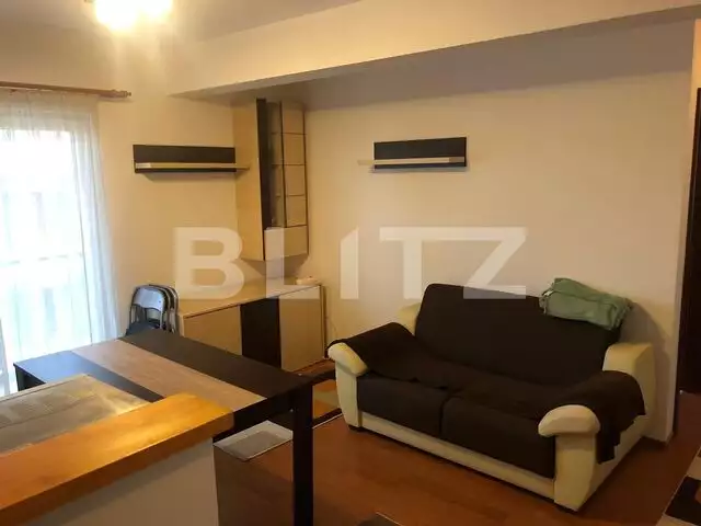 Apartament de 3 camere, 60 mp, modern, zona strazii Mircea Zaciu