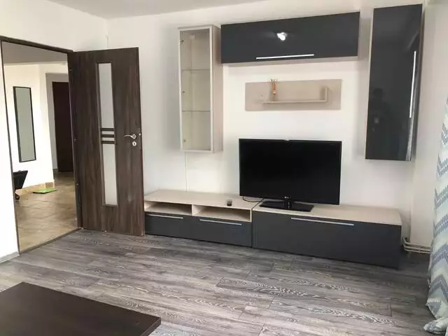 Apartament 2 camere, 60 mp, decomandat, zona P-ta Marasti