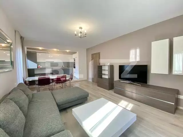 Apartament superb in Vila cu 3 camere, modern, curte privata, zona USAMV
