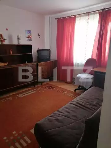 Apartament 3 camere, cartierul Florilor