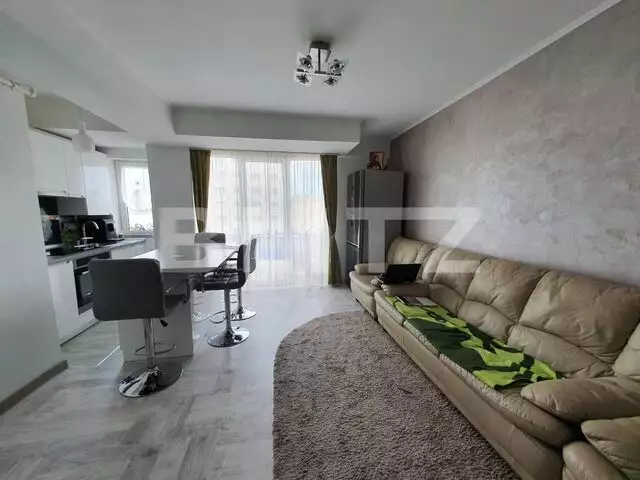 Apartament 3 camere, 68 mp, zona Vasile Aaron