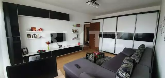 Apartament 2 camere, decomandate, zona Aurel Vlaicu