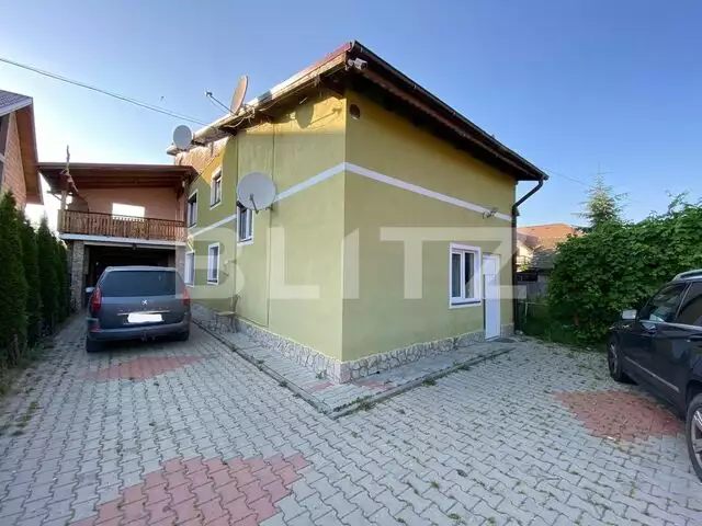Casa moderna cu o compartimentare foarte buna, 230 mp, in Tarlungeni