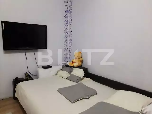 Apartament de 2 camere, parcare interioara, zona Teatru!