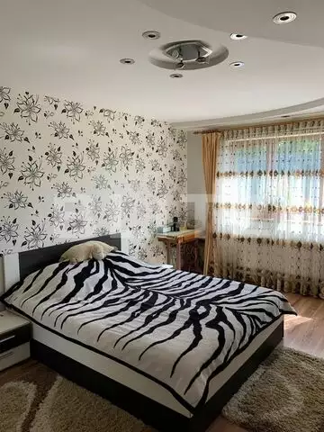 Apartament lux de 3 camere, 70 mp, in Vasile Aron