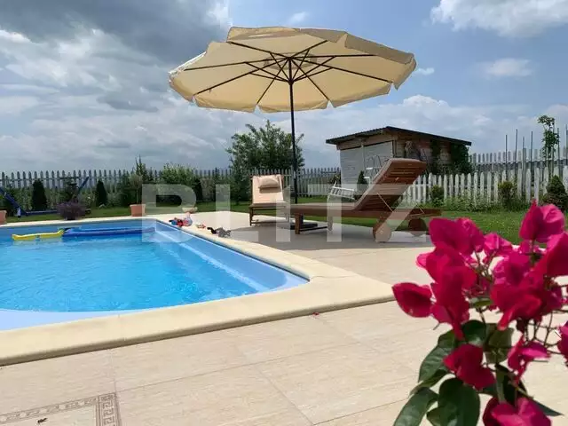 Casa cu piscina incalzita la doar 10 minute de Sibiu