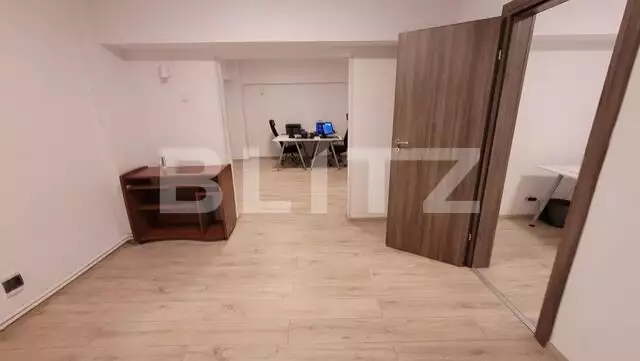 Apartament 5 camere, 100 mp, terasa 40 mp, Central, Unirii, Metrou 