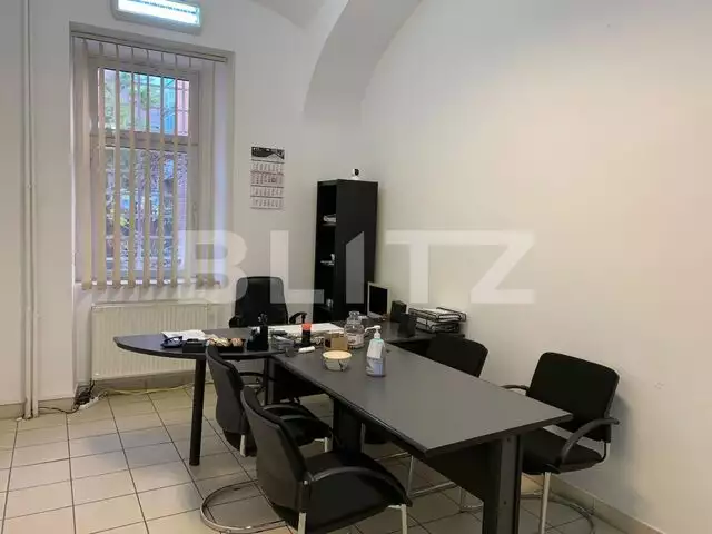 Spațiu birouri in inima orasului, 2 camere, 50 mp, zona Ultracentrala