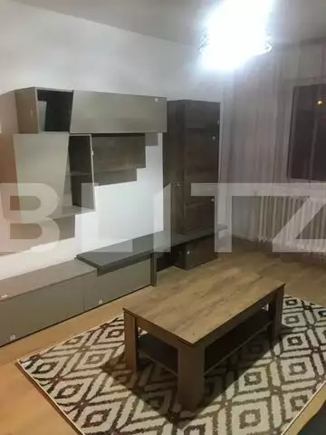 Apartament de 2 camere, decomandat, 48 mp, renovat integral, Tatarasi