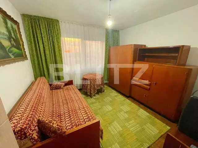 Apartament 3 camere, 70 mp, decomandat, centrala proprie, zona Fortuna!