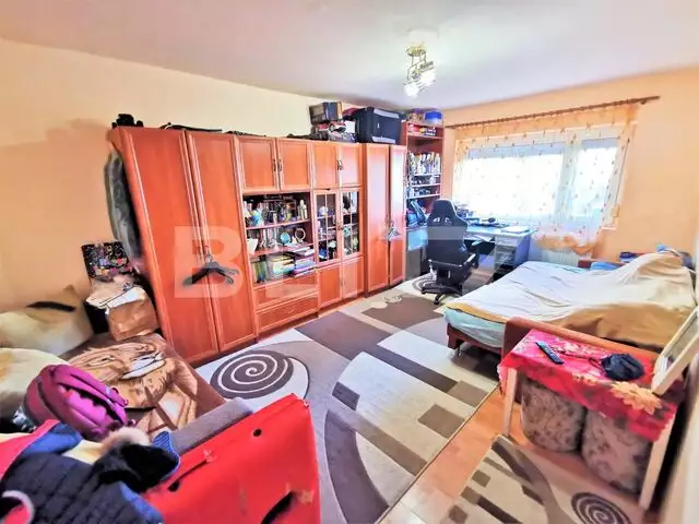 Apartament spatios de 2 camere, decomandat, 70 mp utili, zona Alfa