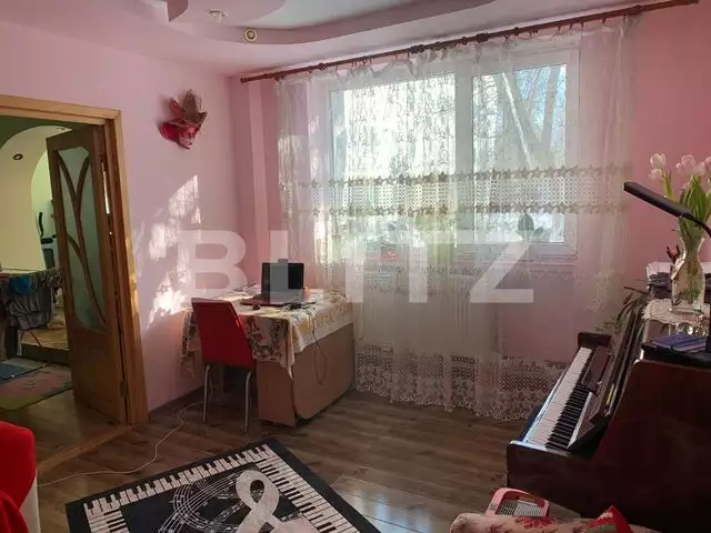 Apartament 3 camere, 68 mp, spatios, zona Tudor Vladimirescu