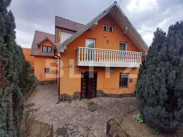 Casa de 240 mp, teren de 360 mp, in Targu Mures, zona Privo