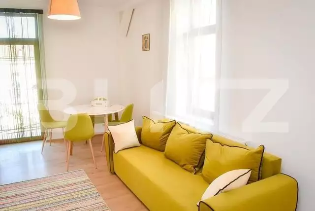 Apartament 4 camere, 91 mp, consolidat si renovat superb, Unirii