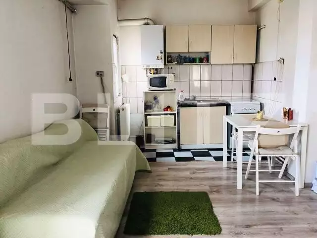 Apartament 2 camere, 43 mp, zona Universitate