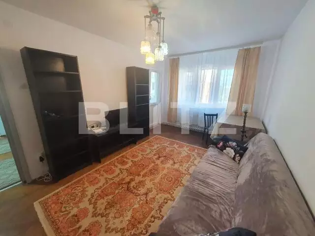 Apartament 3 camere, 70 mp, Vasile Aaron
