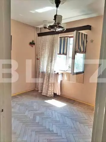 Apartament de 2 camere, 38 mp, semidecomandat, zona Brancoveanu