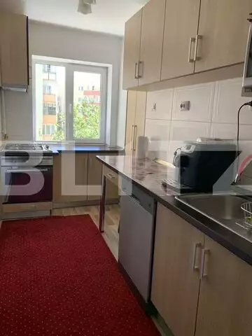 Apartament 2 camere, decomandat, etaj intermediar, zona Mehedinti