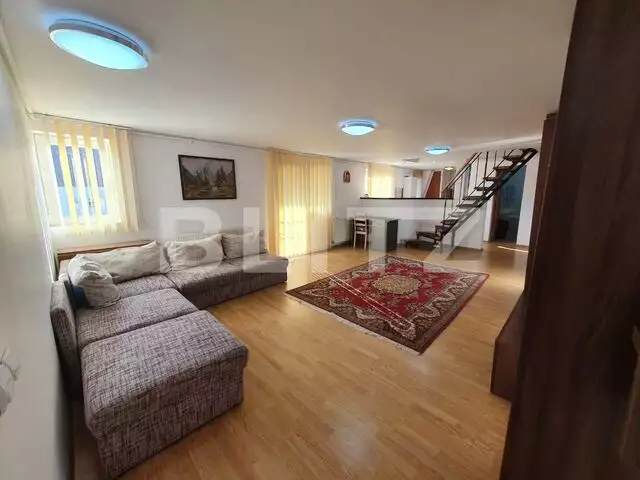 Apartament de 4 camere, decomandat ,86 mp, Calea Cisnadiei