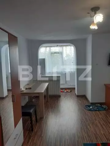 Apartament 1 camera, 34 mp, Zona Tatarasi