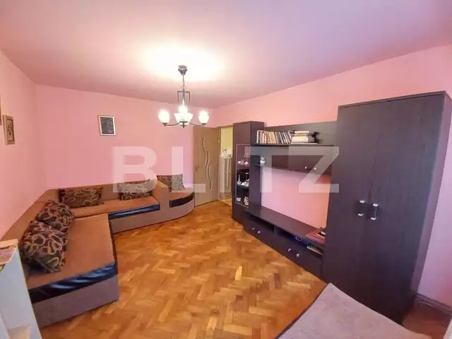 Apartament 3 camere, etaj intermediar, zona Tomis Nord