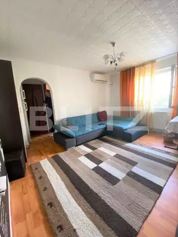Apartament 3 camere, 47 mp, zona Select