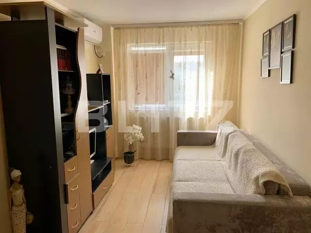 Apartament la cheie, 3 camere, balcon, 55 mp, zona Vlaicu