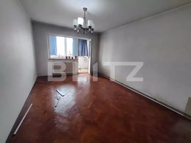 Apartament cu 3 camere, 72 mp, zona Alexandru cel Bun