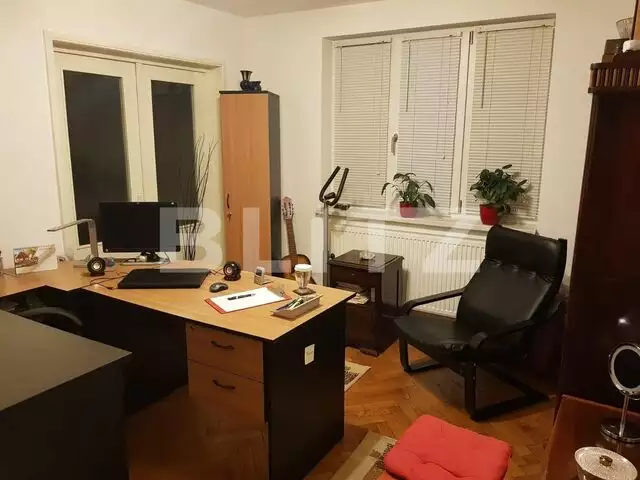 Apartament 4 camere, 2 bai, zona Piața Gării  