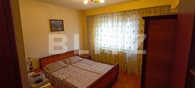 Apartament 4 camere, 84 mp, decomandat, zona Tolstoi, et intermediar