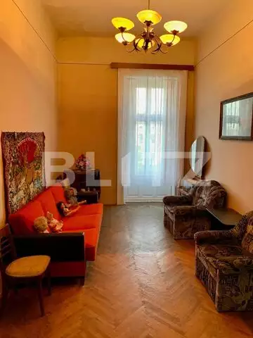 Apartament 3 camere, 218 mp, semidecomandat, zona Ultracentrala