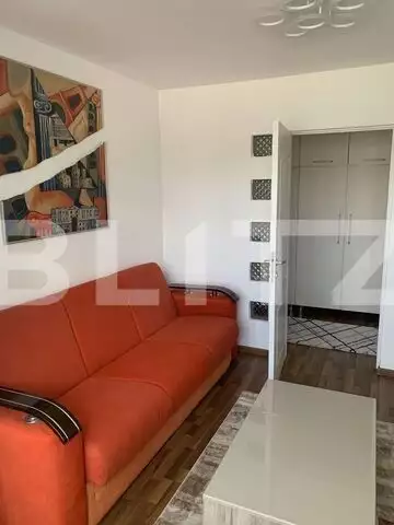 Apartament 2 camere, 55 mp, decomandat, zona Podu Ros