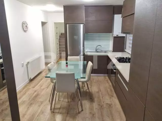 Apartament 4 camere, 72 mp, Dambu Pietros