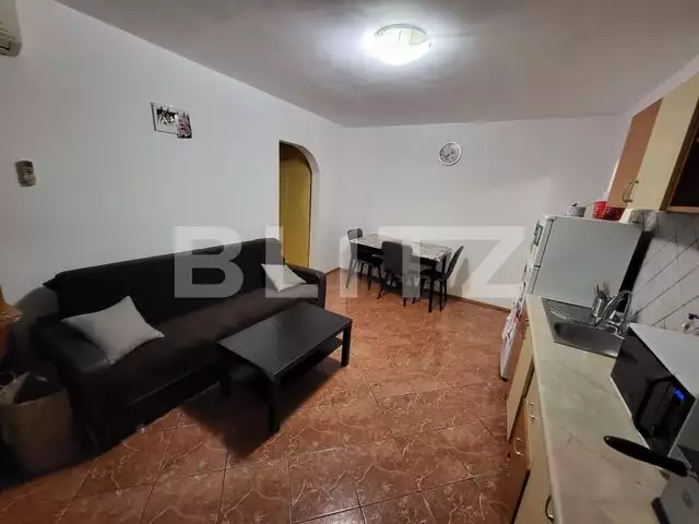 Apartament de 3 camere, 59 mp, zona Rovine 