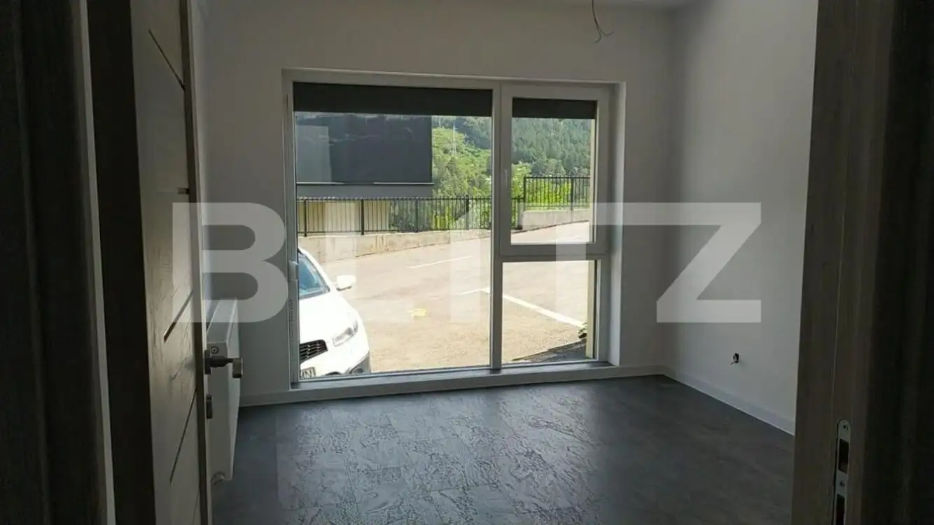 Apartament 2 camere si balcon, 58 mp, zona VIVO