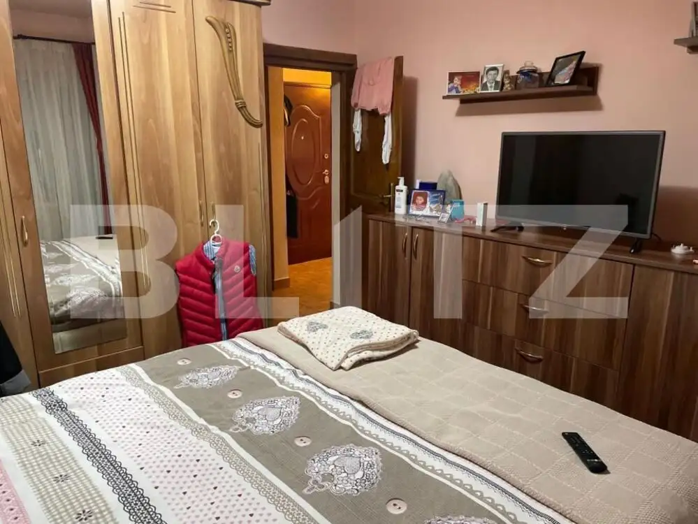 Apartament, 3 camere,68 mp, Micro 17