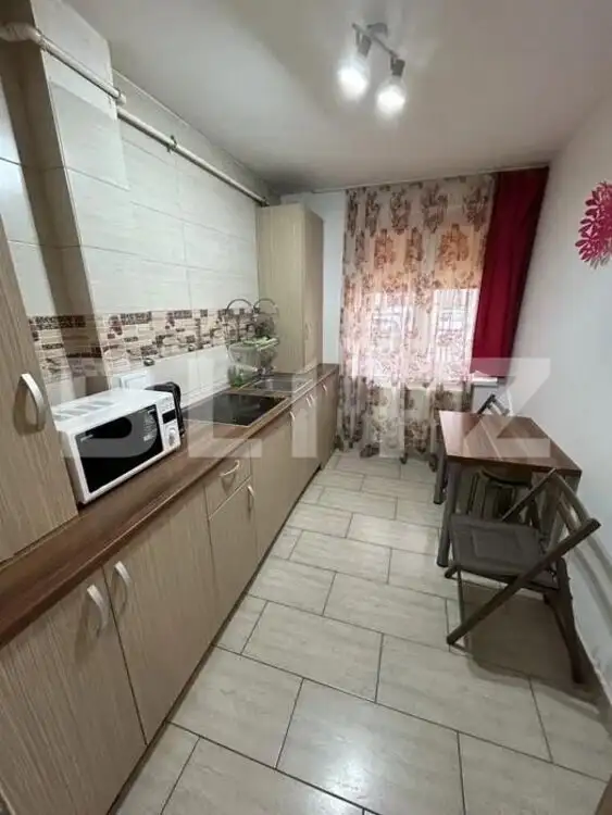 Apartament cu 2 camere, zona Dioda