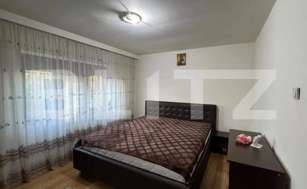 Apartament cu 3 camere decomandate, 78 mp,  et. 1, CT, George Enescu