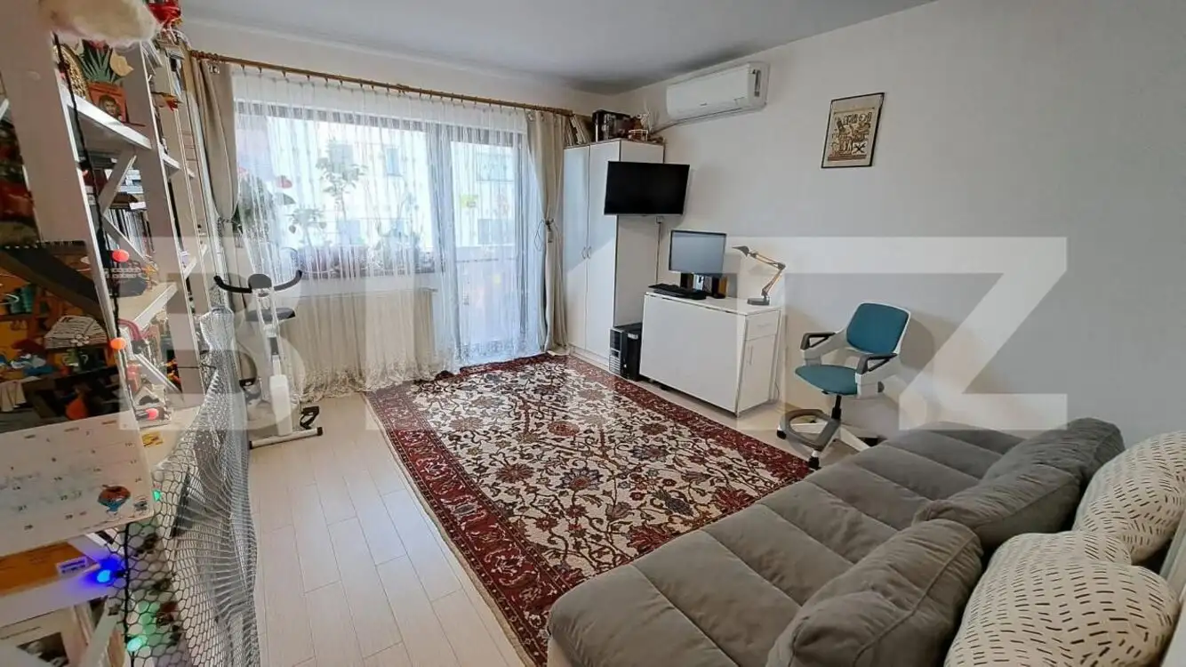 Apartament 3 camere, 2 bai, 2 parcari etaj intermediar in Europa