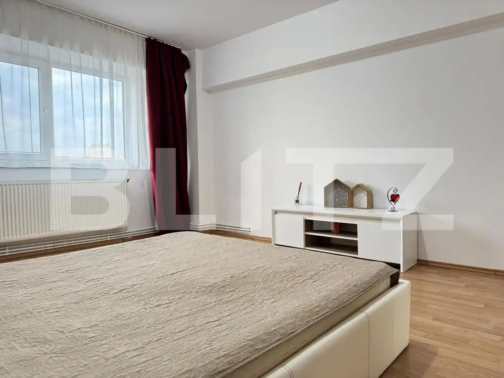 Apartament cu 3 camere de vânzare pe Calea Dorobanților