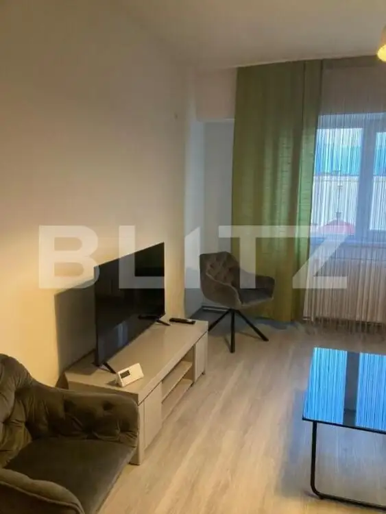 Apartament mobilat, 2 camere, 51 mp, decomandat, zona Iulius Mall