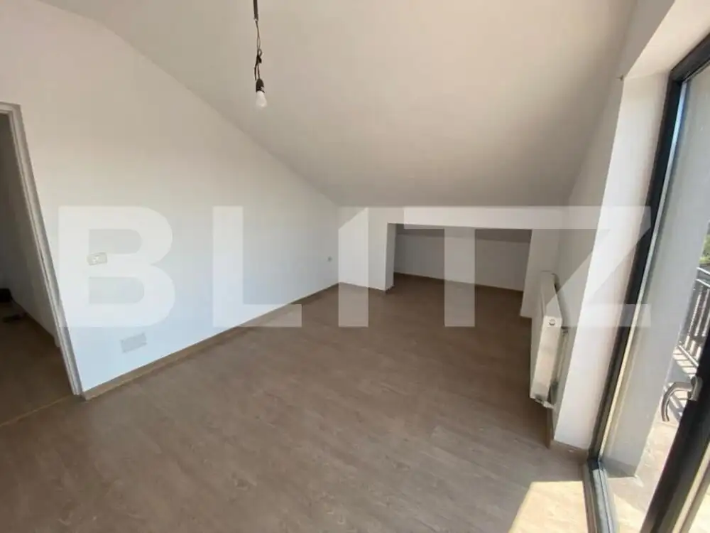 Apartament 3 camere, 78 mp, bloc nou, zona Cetate