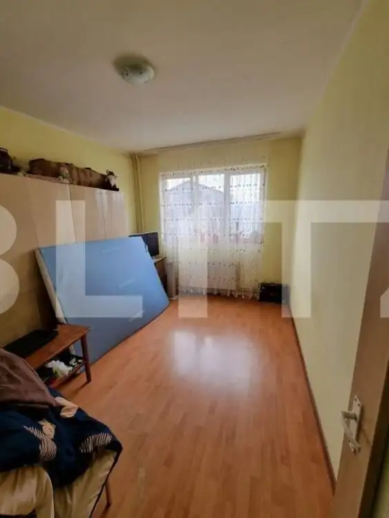 Apartament 2 camere, 41 mp, orientare estica, zona Lombului
